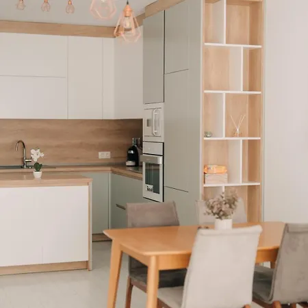 Apartament Grand Karavel - Luxury 1br + Parking Varna