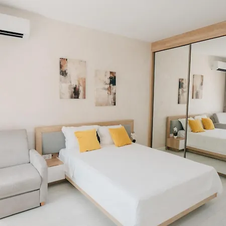 Grand Karavel - Luxury 1br + Parking