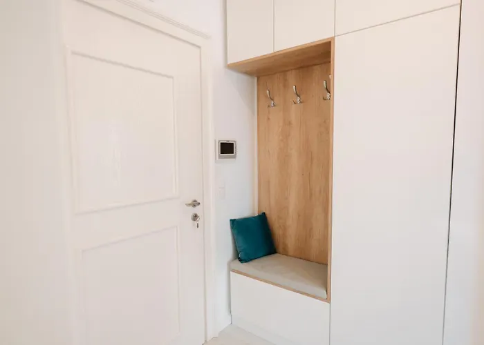 Grand Karavel - Luxury 1br + Parking *